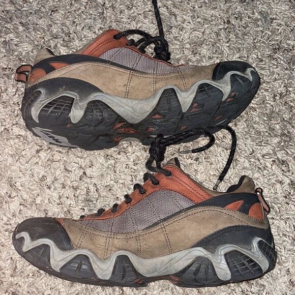 Oboz Hiking Shoes main image 4